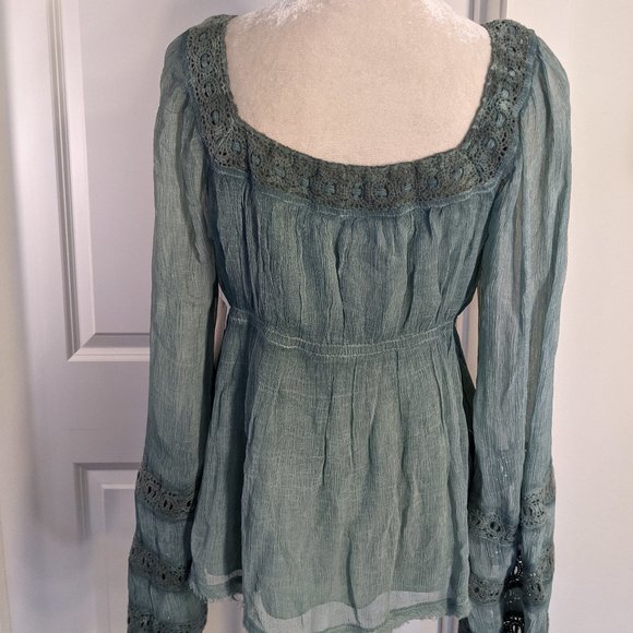 NWW Free People Powder Blue Flowing Top - w tags! - Picture 3 of 8